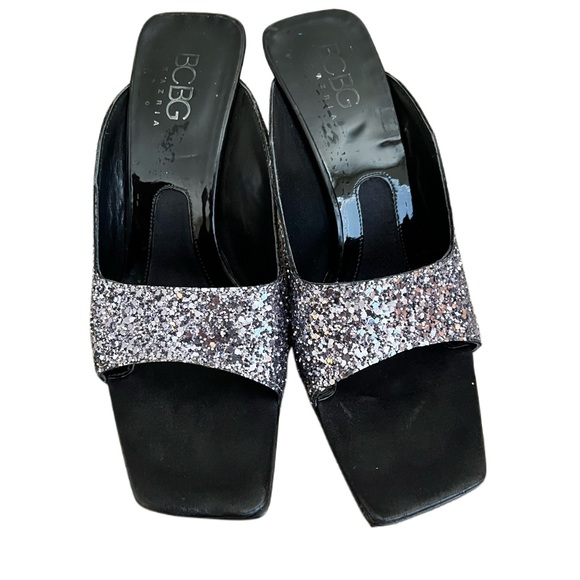 BCBG Maxazria Sparkly Silver and Black Square Toe Slide On Heels Size 7 1/2 - Picture 2 of 4